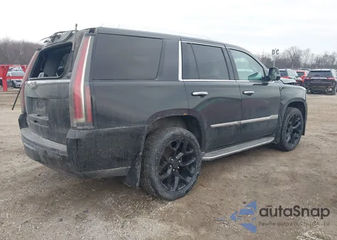 2016 Cadillac Escalade Premium Collection z USA, uszkodzony, nr VIN 1GYS4CKJ2GR451466